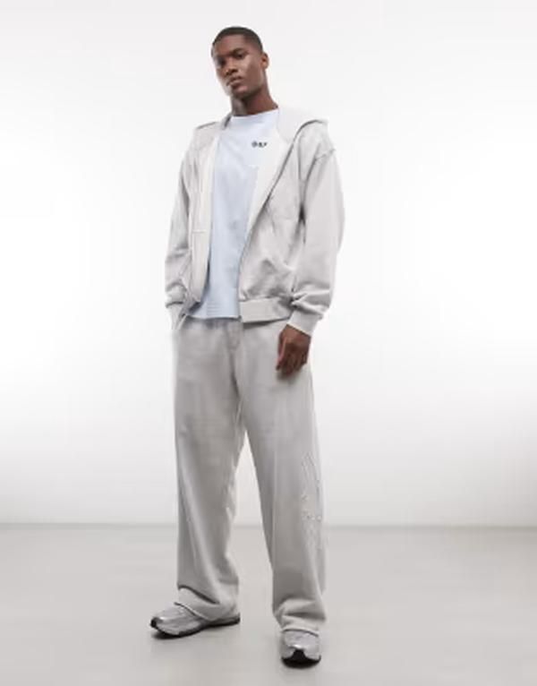 ウィークデイ メンズ アウター パーカー・スウェット Weekday square zip up hoodie melange with embroidery detail part of a set Gray melange グレー