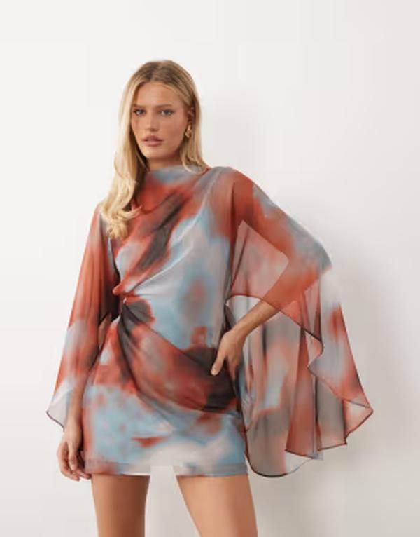 エイソス レディース トップス ワンピース ケープデザイン ハイネック ドレープリント ミニ キャップ ケープ ASOS DESIGN high neck drape front extreme cape sleeve mini dress in abstra