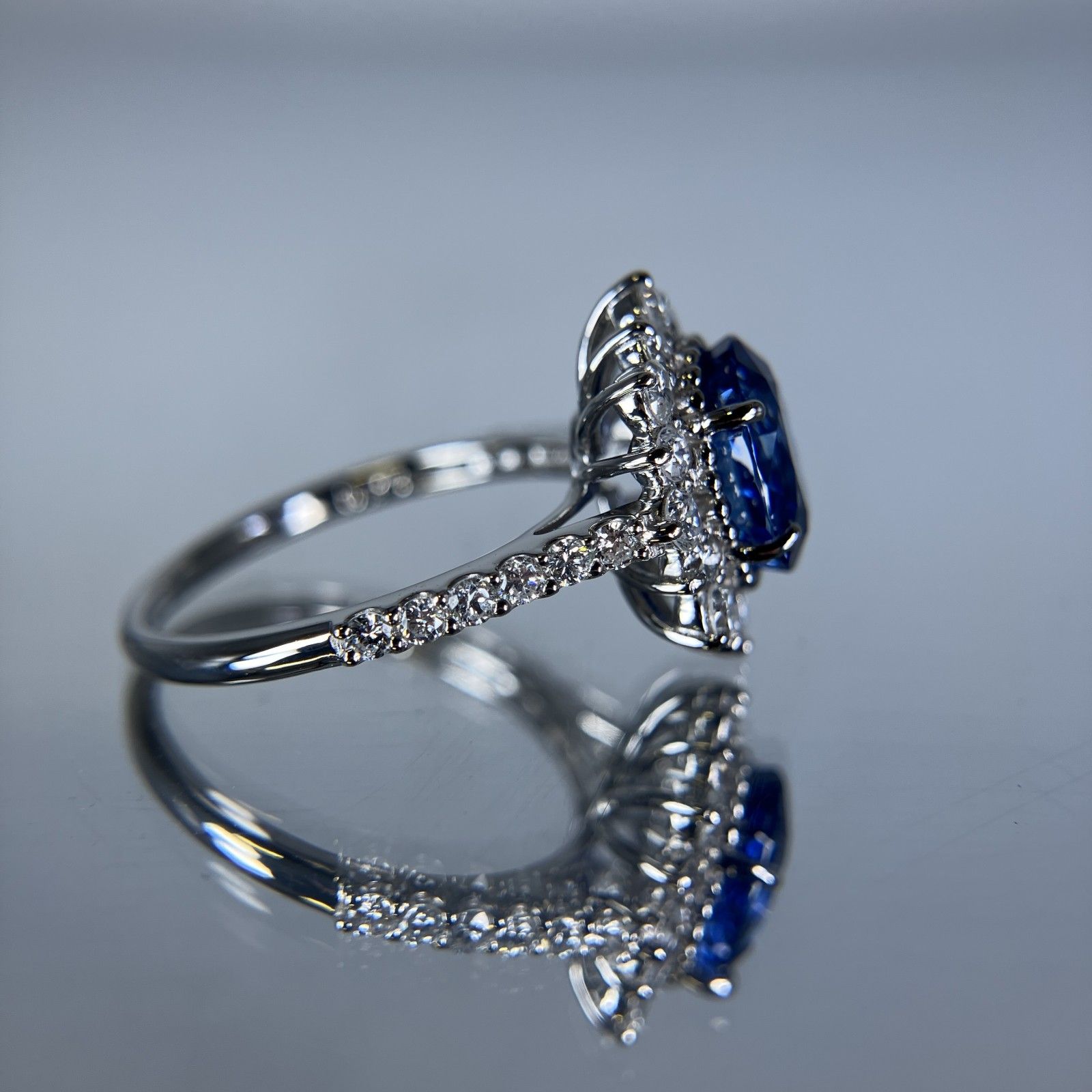 S925 ブルーサファイア リング 鑑別書あり サファイア 2.36ct コンフラワーブルー Cornflower blue AIGS鑑別書 D0