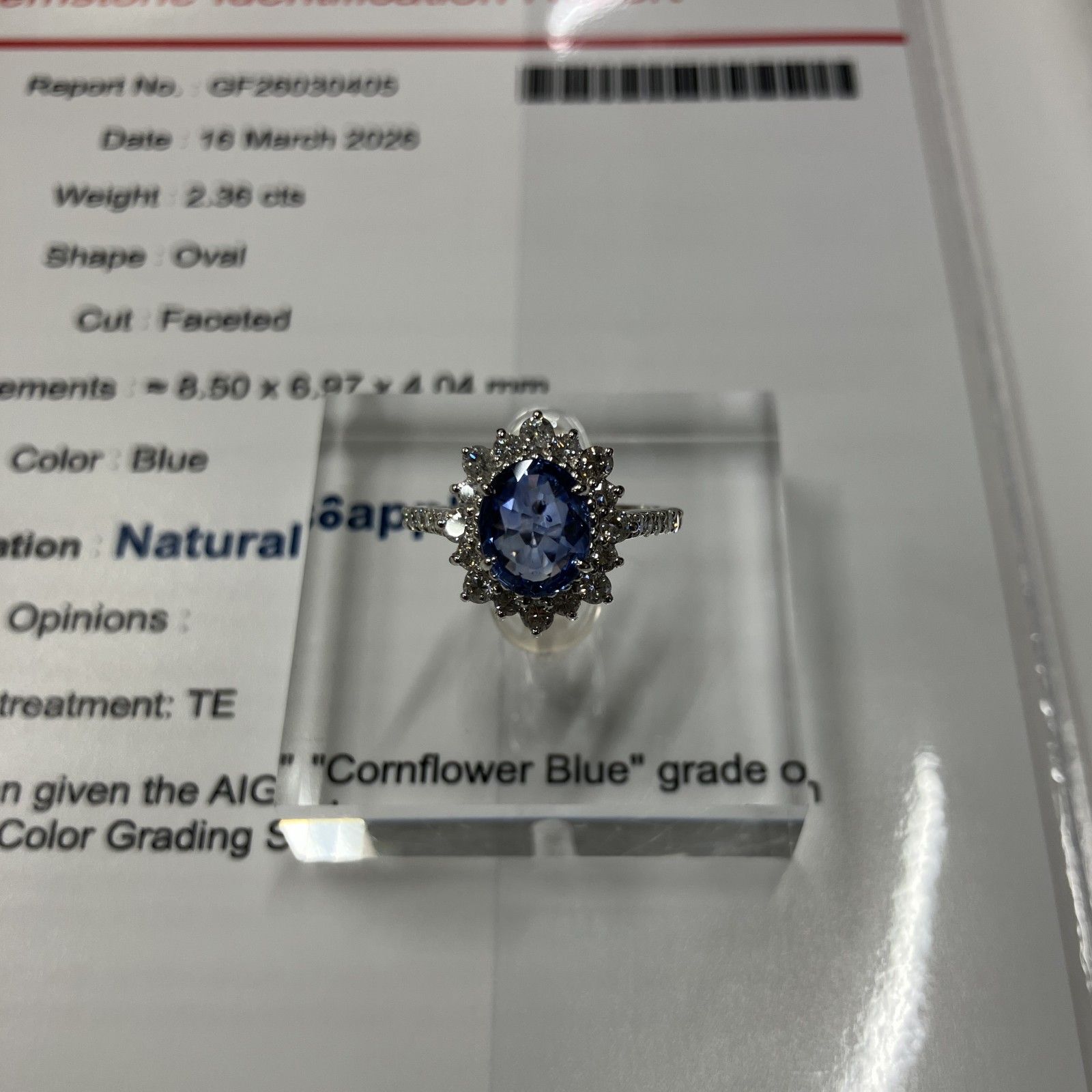 サファイア 2.36ct コンフラワーブルー Cornflower blue AIGS鑑別書 D0