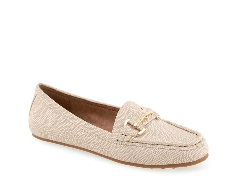 エアロソールズ レディース シューズ スリッポン・ローファー AerosolesDay Drive Loafer Taupe トープ