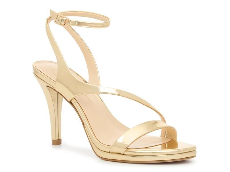 ジェシカシンプソン レディース シューズ サンダル Jessica SimpsonJexida Sandal Gold Metallic ゴールド