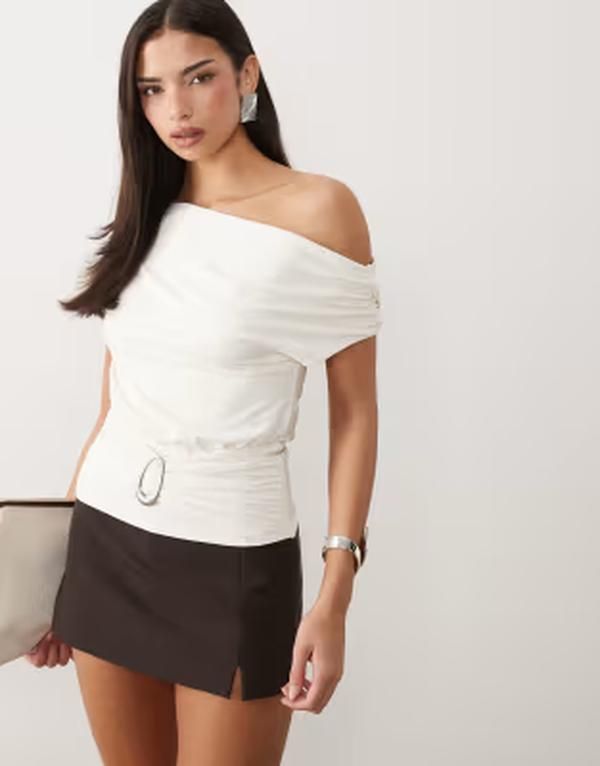 エイソス レディース トップス シャツ ウエストマーク ASOS DESIGN polyamide cinched waistop withardware in cream クリーム