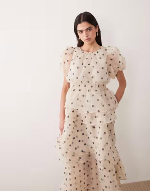 ヴィラ レディース トップス ワンピース ドット柄 ドット フリル ミディ VILA polka dot volume sleeve ruffle midi dress in cream Birch black dots ブラック