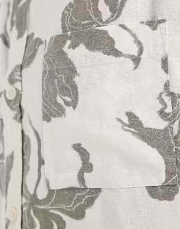 エイソス メンズ トップス シャツ フラワー柄 プリント リネン フラワー ASOS DESIGN relaxed linen blend shirt with floral print in cream クリーム