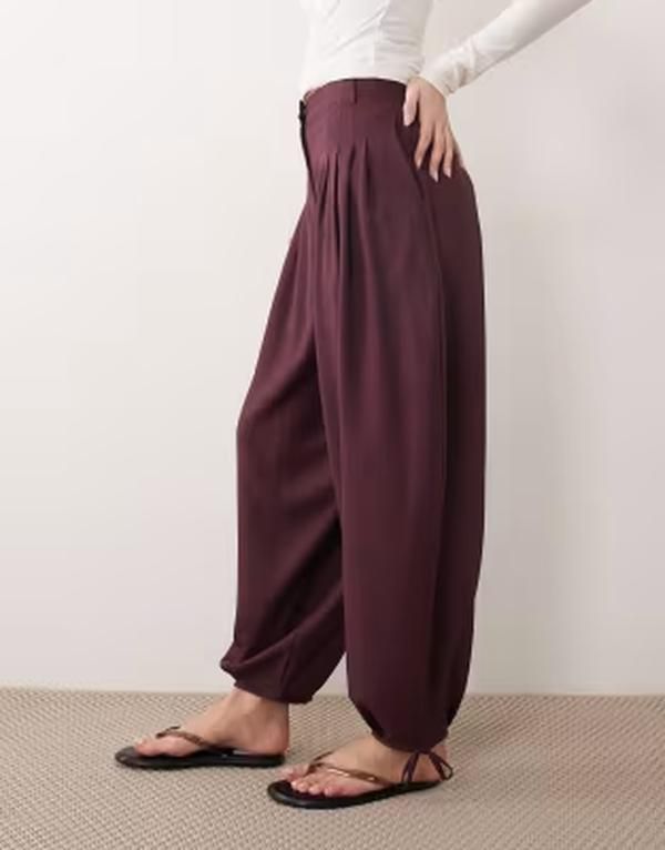 ミスセルフフリッジ レディース ボトムス カジュアルパンツ Misselfridge tailored balloon pants in fig