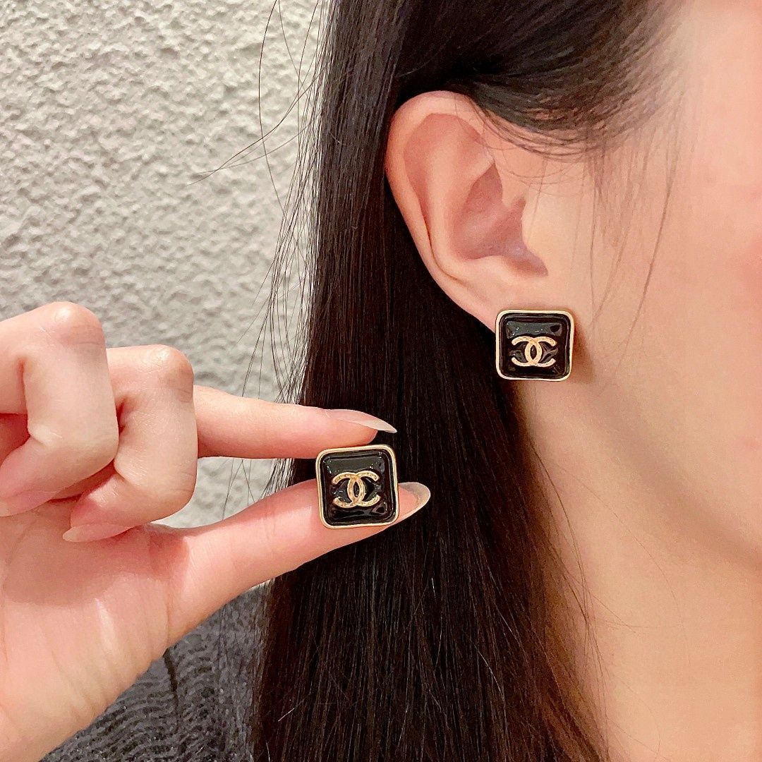 極美品 新品 CHANEL シャネル ピアス レディース 結婚式 卒業式 清楚 イベント 入学式