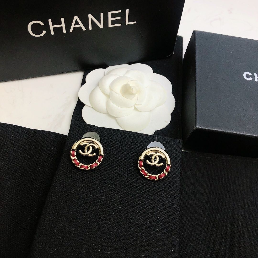 【未使用品】最終値下げ新品！新品 CHANEL シャネル ピアス レディース 結婚式 卒業式 清楚 イベント 入学式