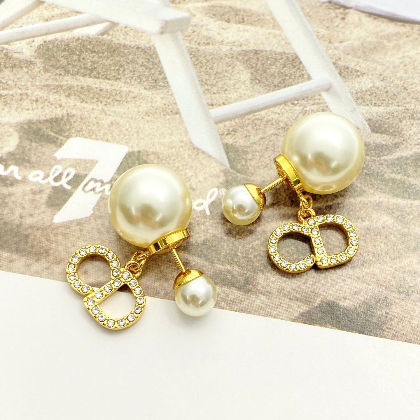 激レア 本日特価 美品新品 CHRISTIAN DIOR クリスチャン ディオール ピアス レディース 結婚式 卒業式 清楚 イベント 入学式
