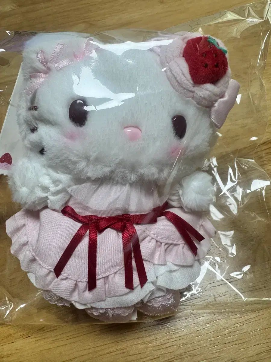 サンリオ ショートケーキ キティ マスコット