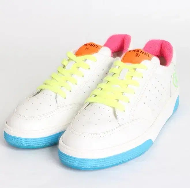 シャネル バックロゴ スニーカー MULTI COLOR 43(280)