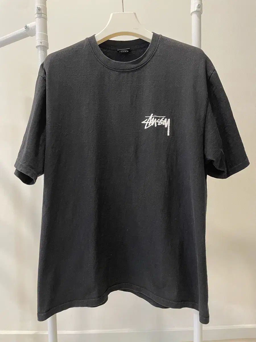 L STÜSSY ファジー DICE Tシャツ ブラック