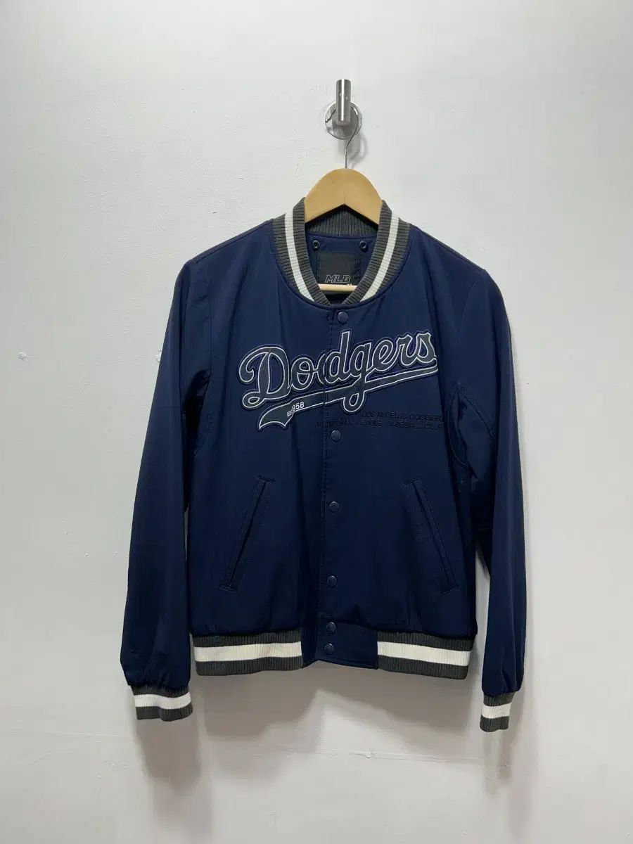 MLB LA ドジャーズ ネイビー 野球 アウター XS