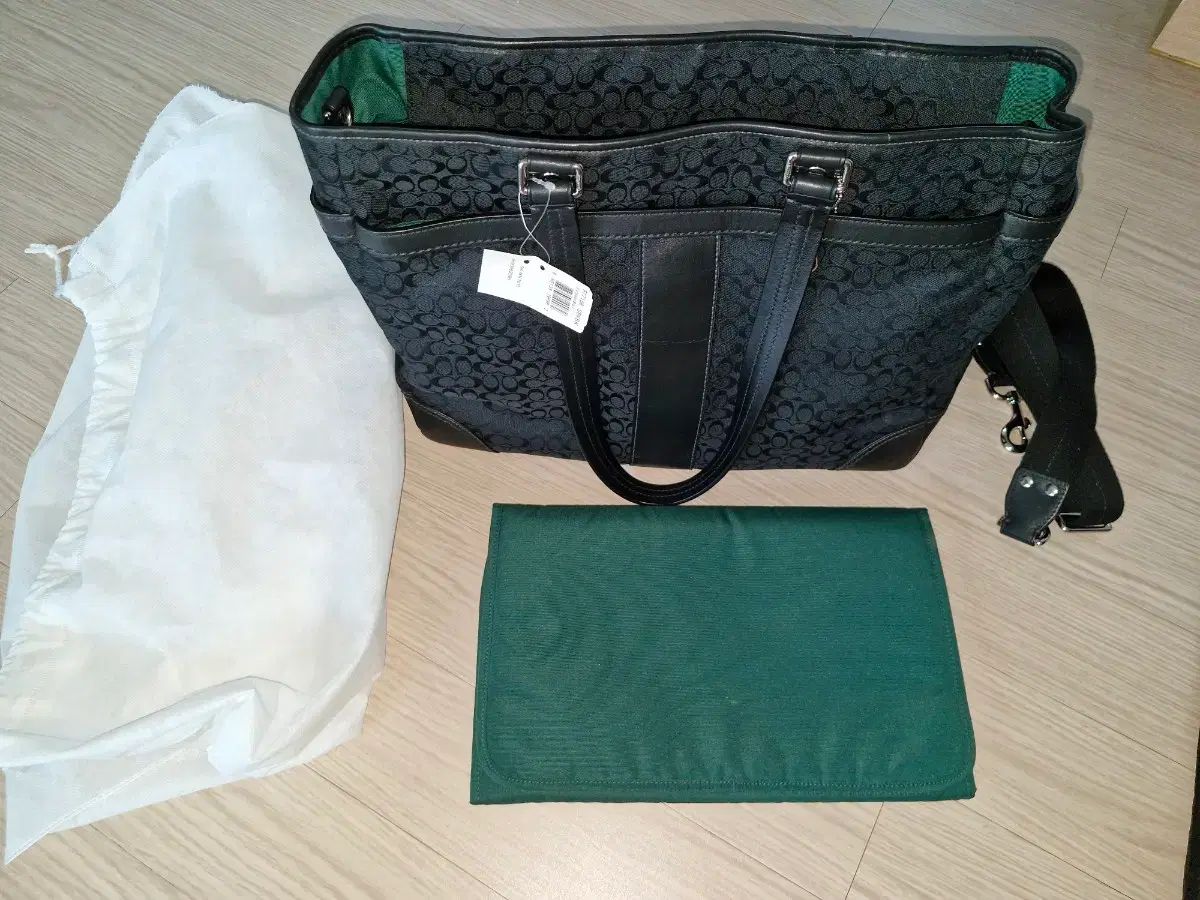COACH トートバッグ 新品 おむつバッグ