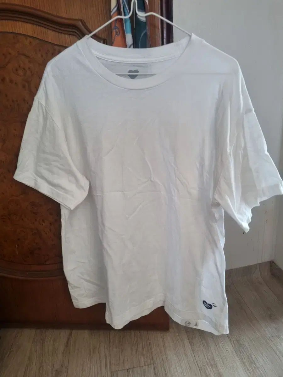 HUMAN MADE(ヒューマンメイド) 白半袖Tシャツ ブルーハートロゴ M
