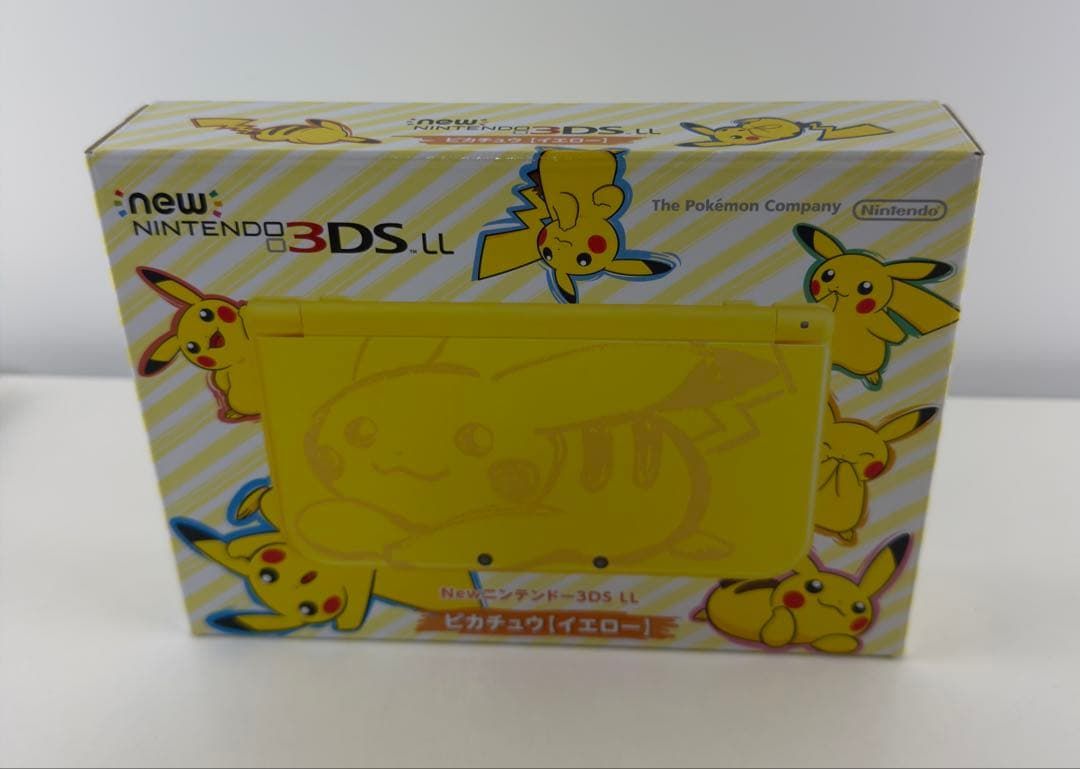 極美品 NEW 3DS LL ピカチュウ ニンテンドー ポケモン new3ds イエロー ニンテンドー3DS nintendo
