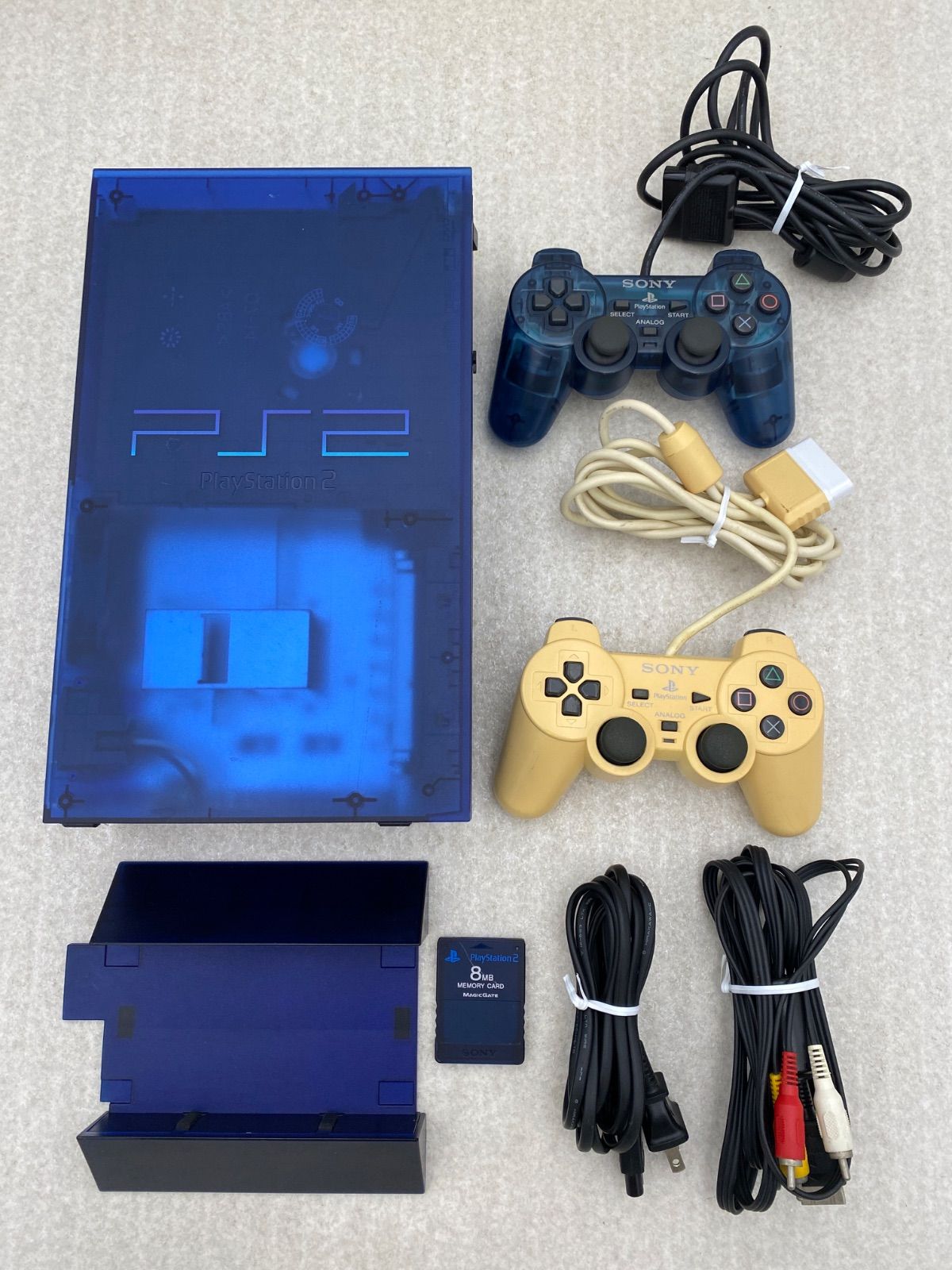 PlayStation 2 本体　オーシャン・ブルー（SCPH-37000）　コントローラー2点