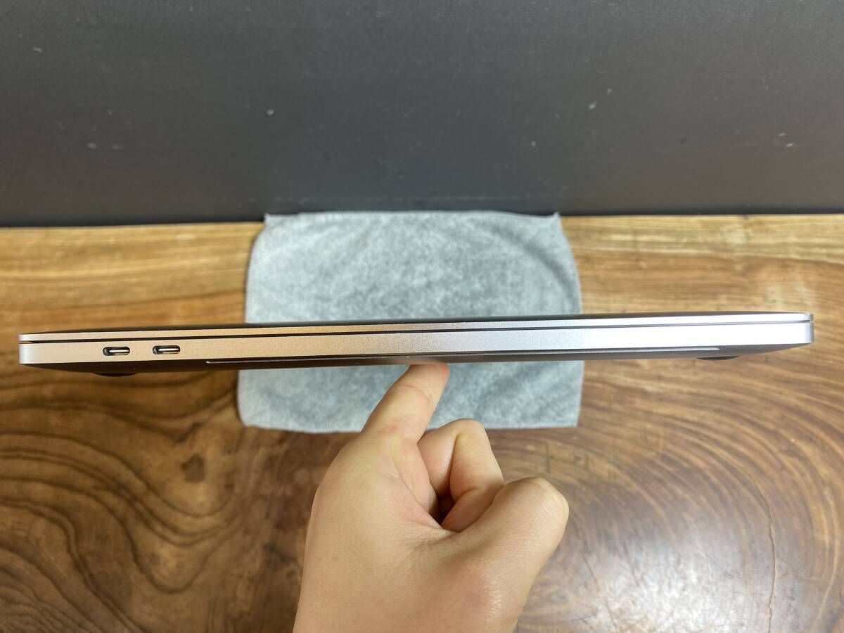 ［訳あり］Apple MacBook Pro（16インチ, 2019）/ Core i9 / メモリ32GB / SSD 2TB / Radeon Pro 5500M / Windows11 / Office2024 / CJ810
