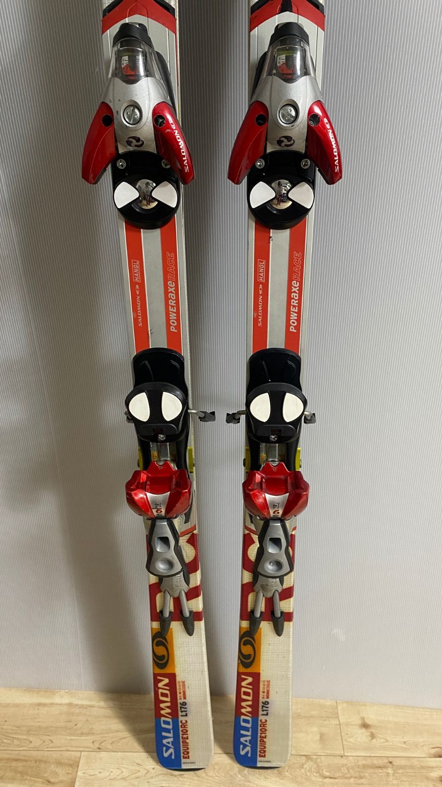 SALOMON サロモン EQUIPE 10 RC L176スキー板 アウトドア 全長175cm H A031907 M SALOMON サロモン EQUIPE 10 RC L176スキー板 アウトドア 全長175cm H A031907 M