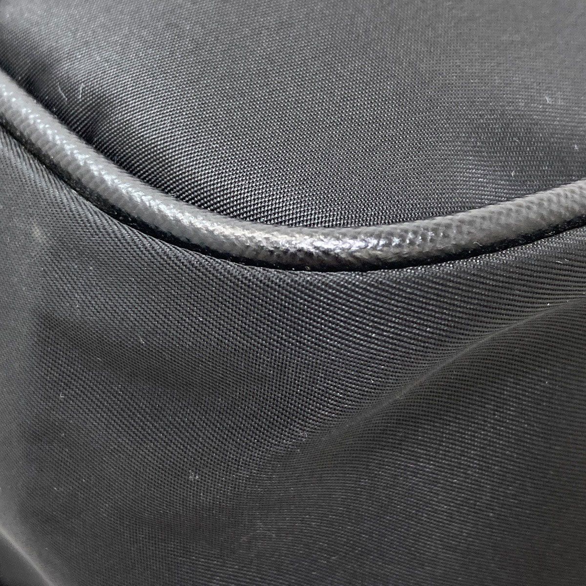 PRADA プラダ ロゴ金具 ショルダーバッグ ナイロン レディース [中古]