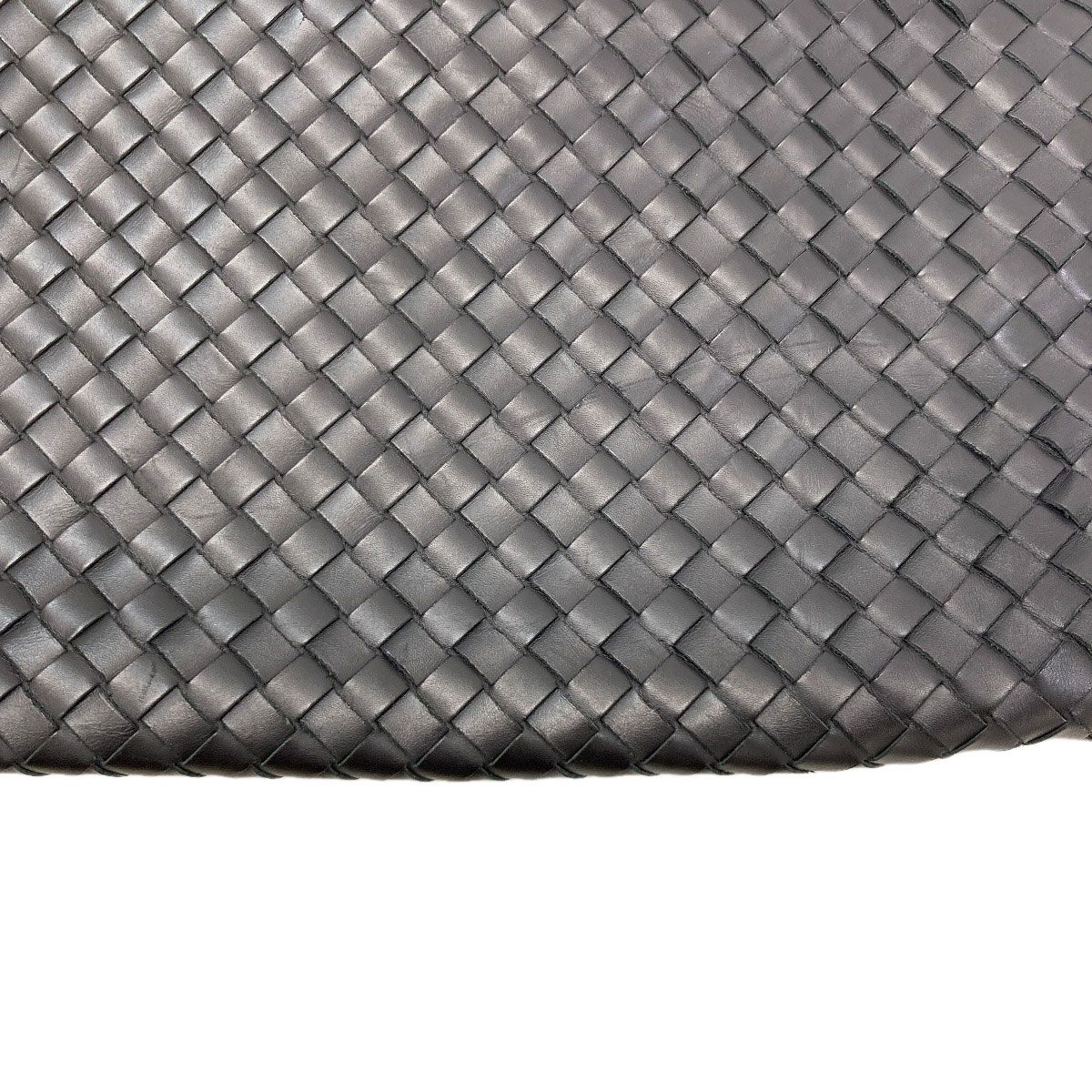 BOTTEGA VENETA ボッテガヴェネタ イントレチャート ショルダーバッグ カーフ レディース [中古]