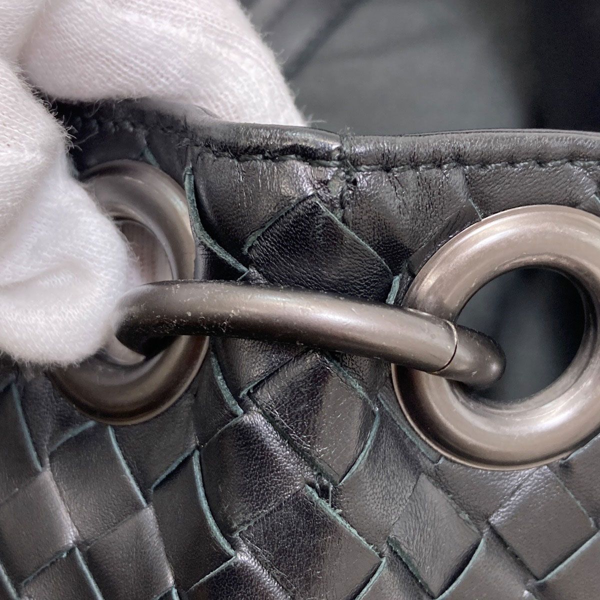 BOTTEGA VENETA ボッテガヴェネタ イントレチャート ショルダーバッグ カーフ レディース [中古]