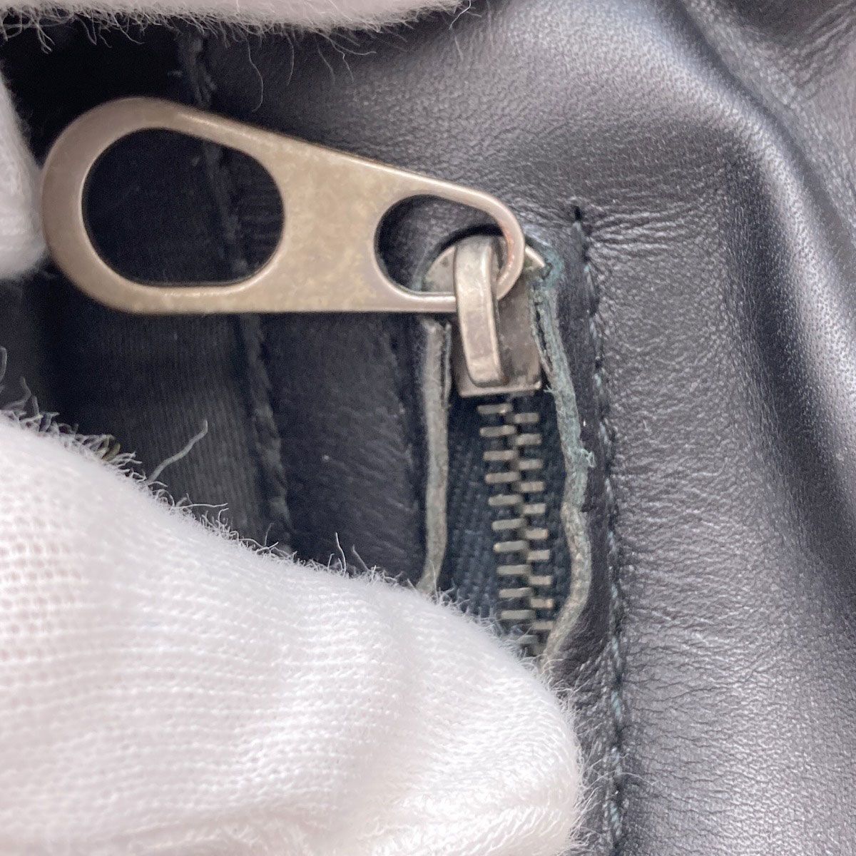 BOTTEGA VENETA ボッテガヴェネタ イントレチャート ショルダーバッグ カーフ レディース [中古]