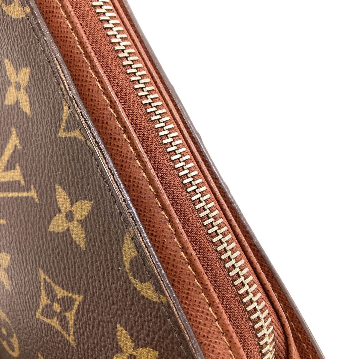 LOUIS VUITTON ルイヴィトン M51790 オルセー セカンドバッグ モノグラムキャンバス レディース [中古]