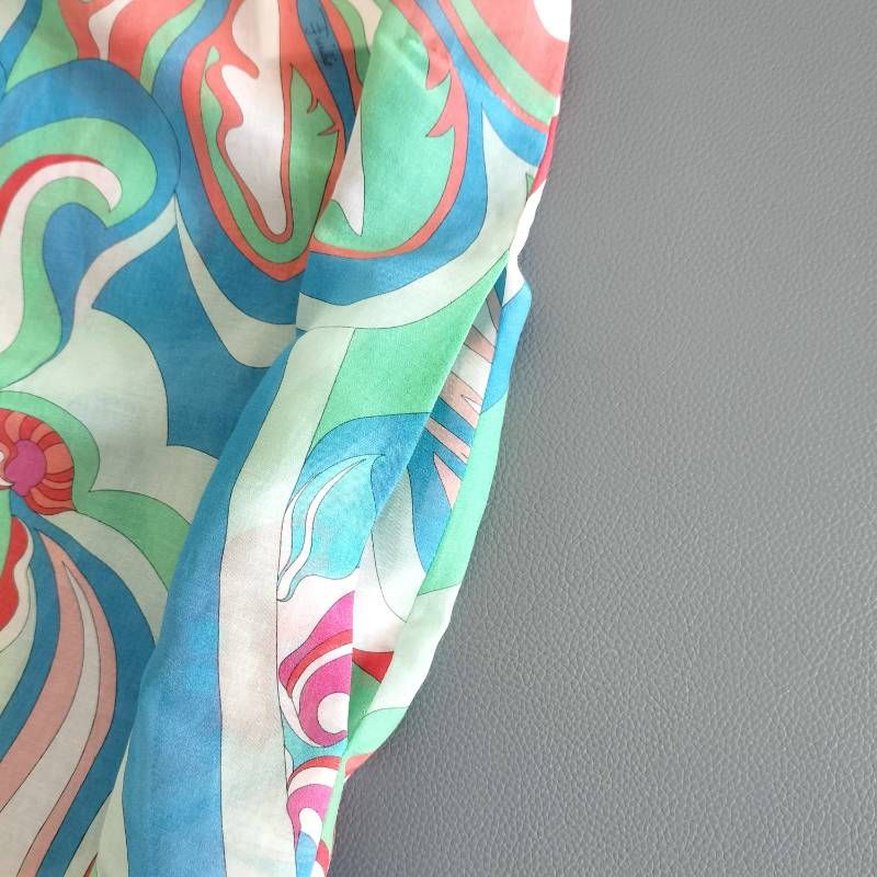EMILIO PUCCI エミリオプッチ スキッパーワンピース シルク混 プッチ柄 ゆったり グラデーション タグ付き サイズ USA4 (S〜M相当) EMILIO PUCCI エミリオプッチ スキッパーワンピース シルク混 プッチ柄 ゆったり グラデーション タグ付き サイズ USA4 (S〜M相当)