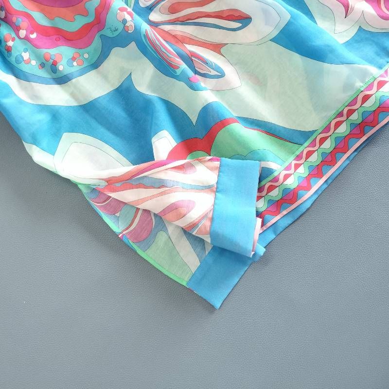 EMILIO PUCCI エミリオプッチ スキッパーワンピース シルク混 プッチ柄 ゆったり グラデーション タグ付き サイズ USA4 (S〜M相当) EMILIO PUCCI エミリオプッチ スキッパーワンピース シルク混 プッチ柄 ゆったり グラデーション タグ付き サイズ USA4 (S〜M相当)