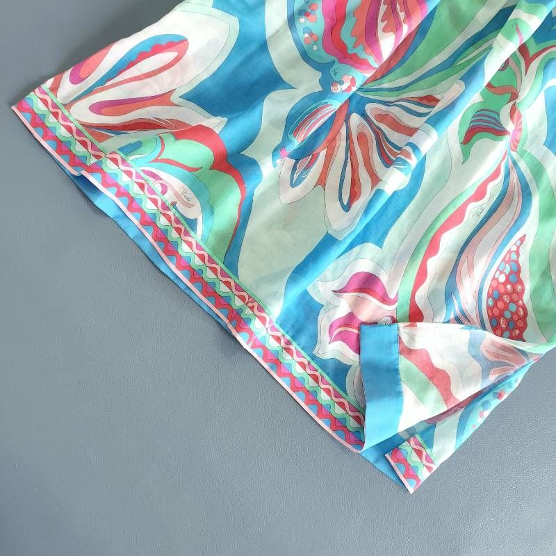 EMILIO PUCCI エミリオプッチ スキッパーワンピース シルク混 プッチ柄 ゆったり グラデーション タグ付き サイズ USA4 (S〜M相当) EMILIO PUCCI エミリオプッチ スキッパーワンピース シルク混 プッチ柄 ゆったり グラデーション タグ付き サイズ USA4 (S〜M相当)
