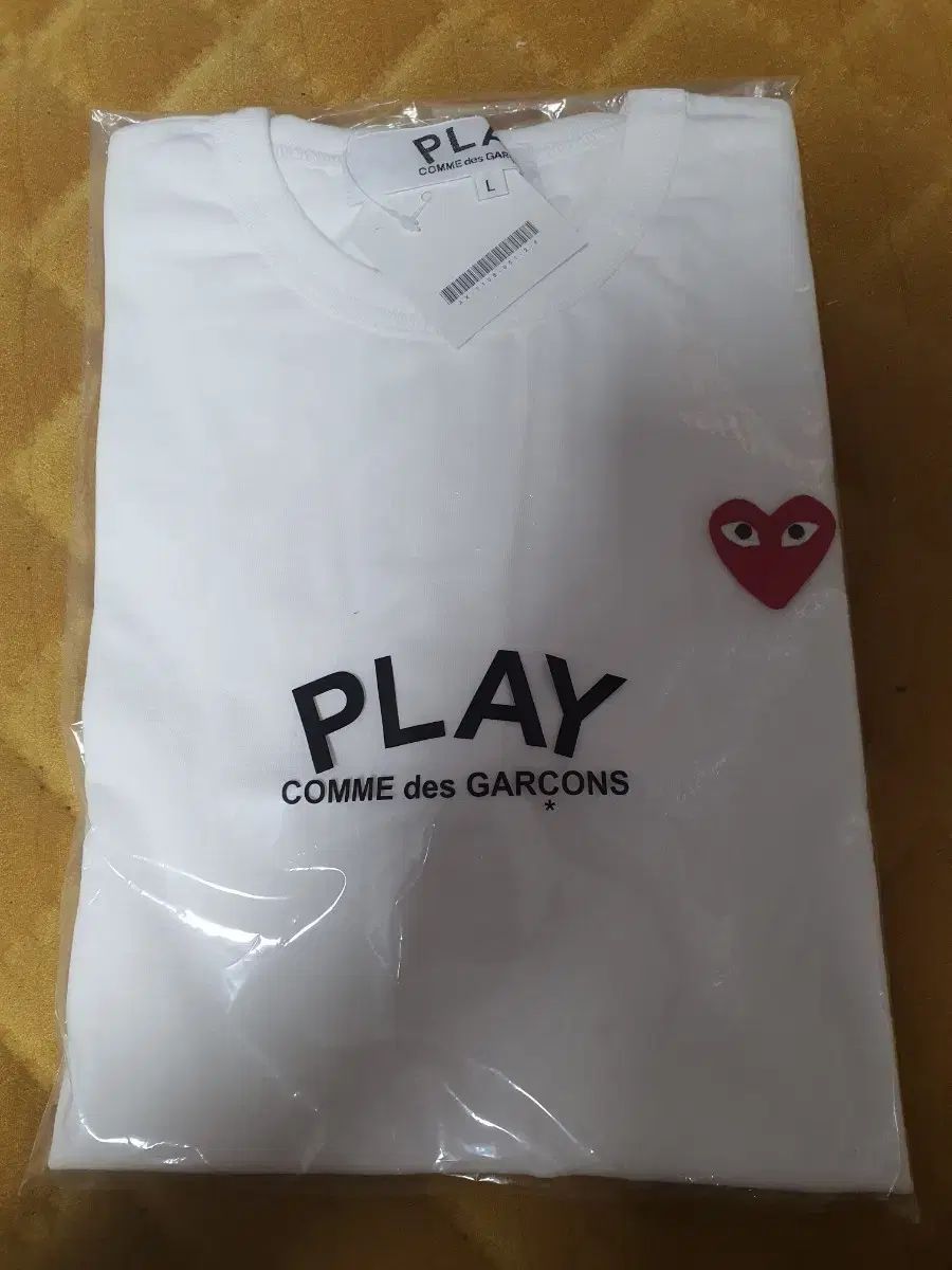COMME des GARCONS PLAY 白半袖Tシャツ L