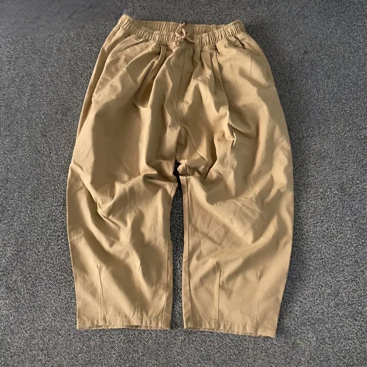 (XL) JEMUT(ジェモッ) ワイドパンツ ベージュ