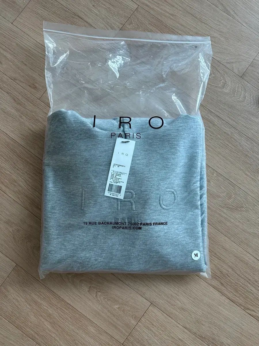 イロ フードTシャツ