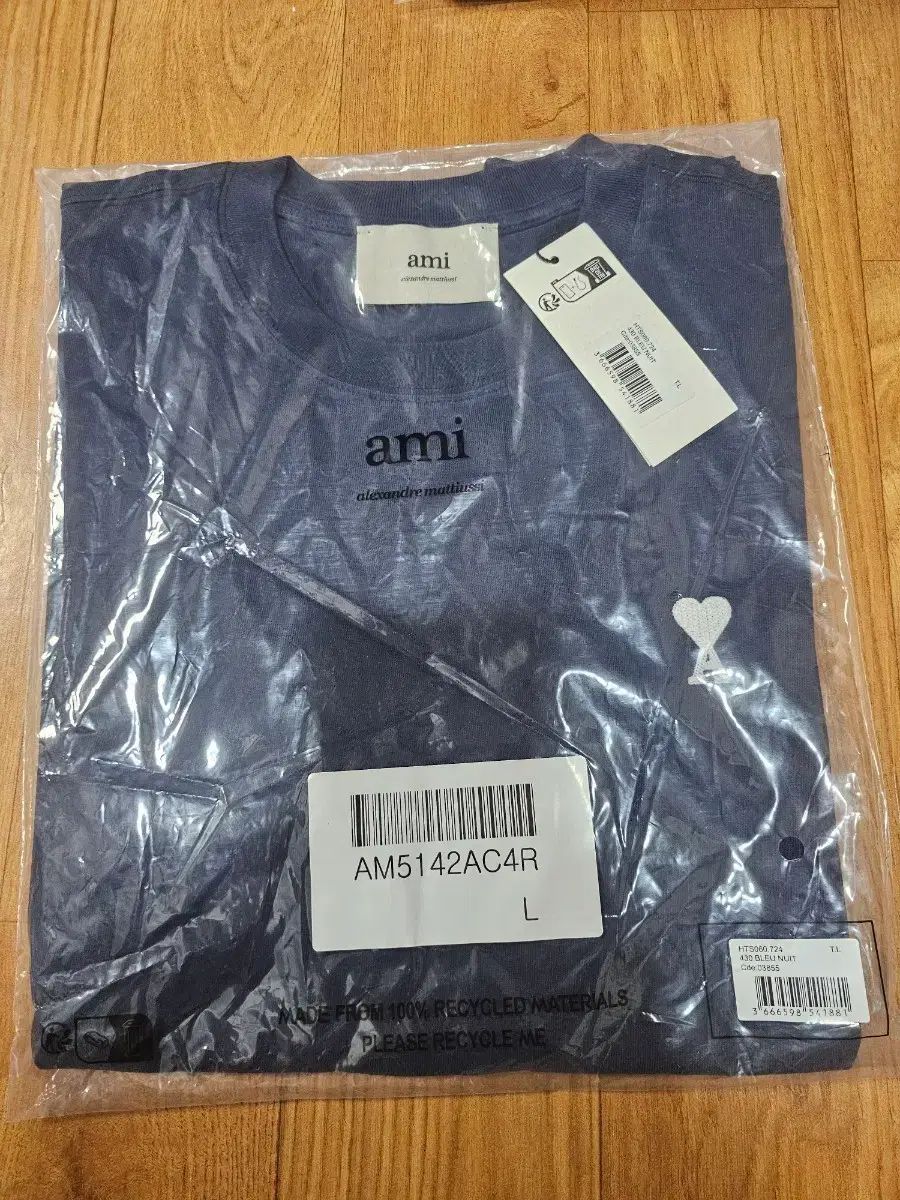 アミ スモール ハート ロゴ 半袖Tシャツ ネイビー L