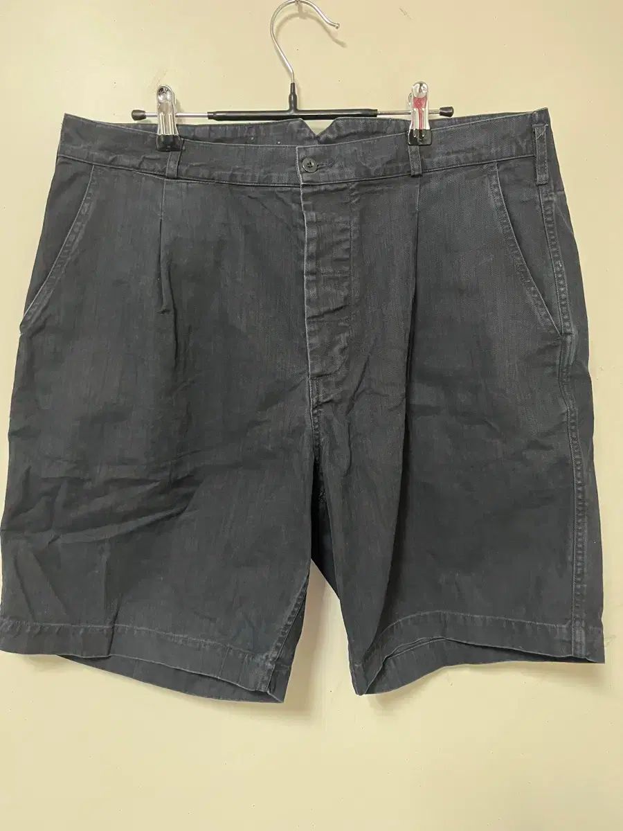 MHL マーガレットハウエル ピンタック ショーツ