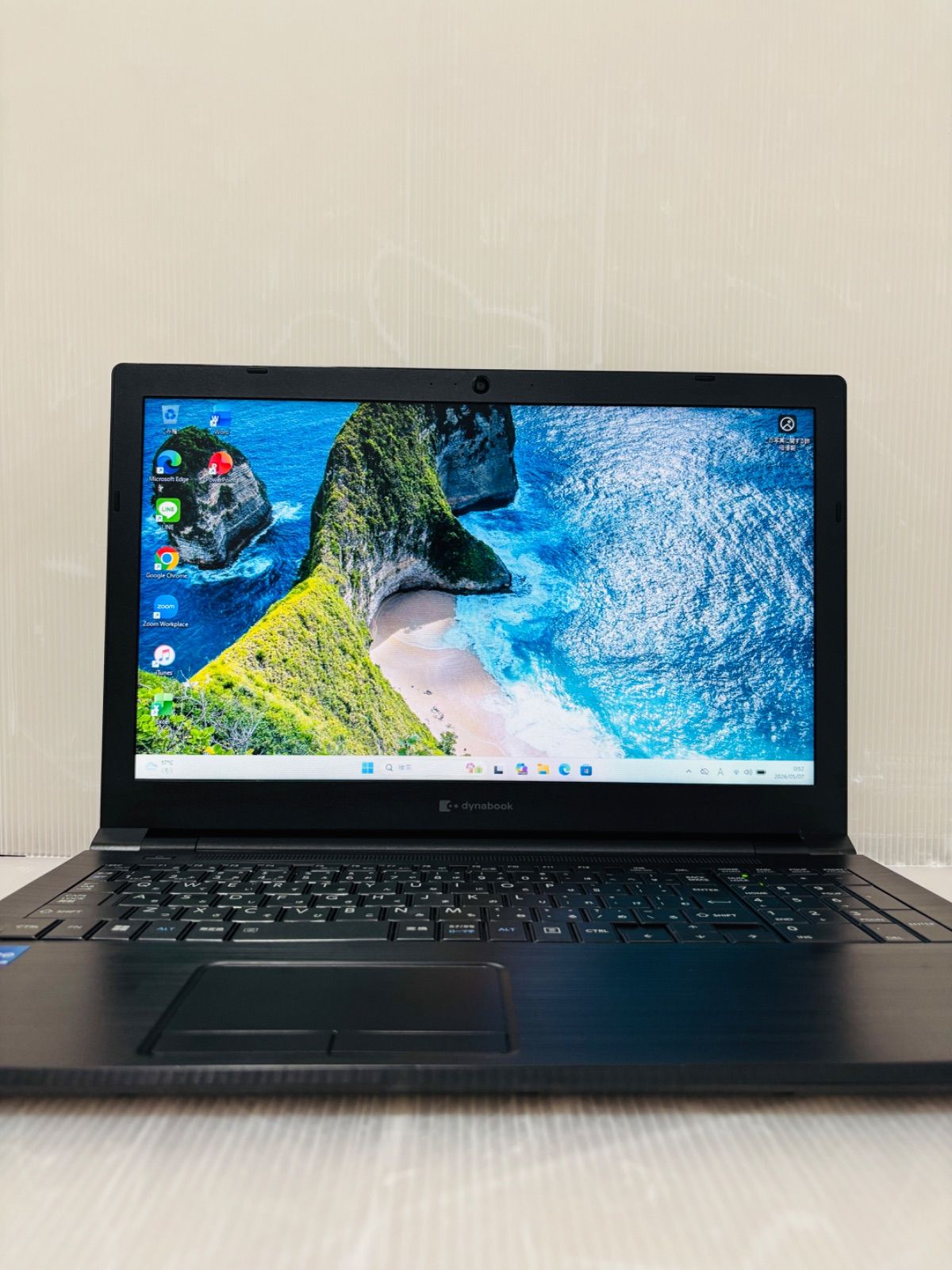 大画面】11世代i5/16GB/256GB/dynabook B65/HU 260425R-配送