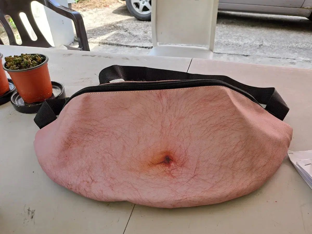 腹部デザイン ヒップバッグ 新品