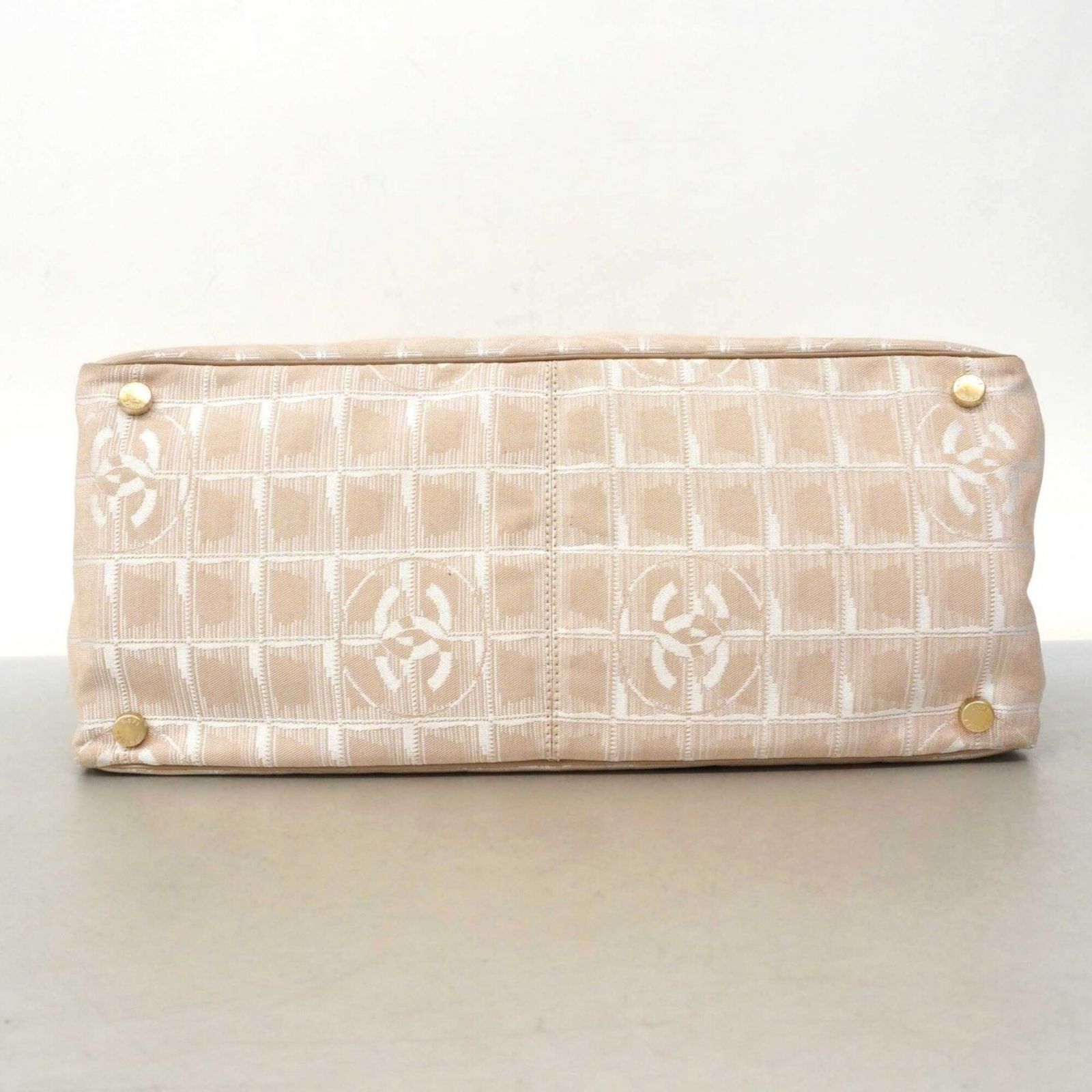 シャネル(Chanel) シャネル トートバッグ ニュートラベル ナイロン ベージュ レディース