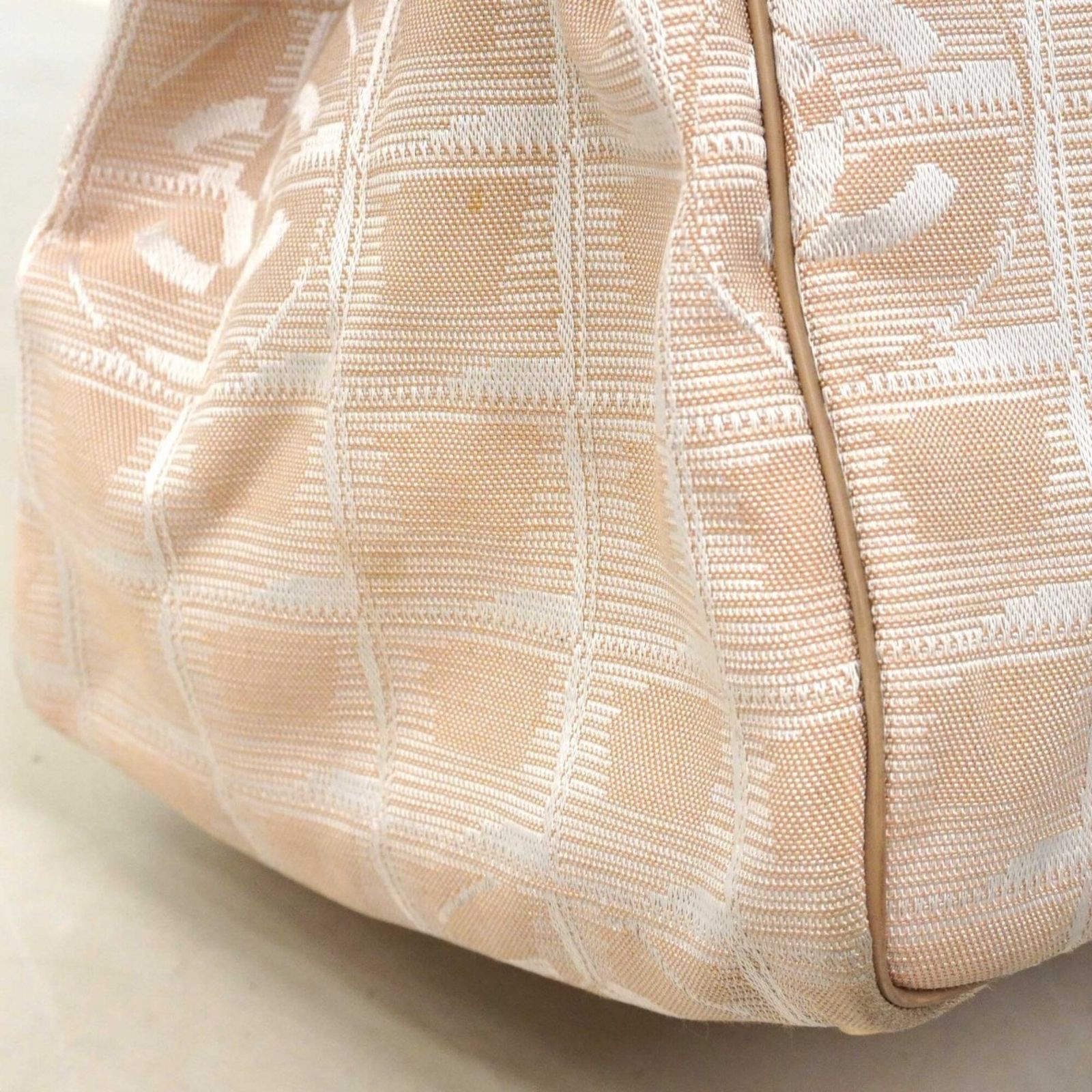 シャネル(Chanel) シャネル トートバッグ ニュートラベル ナイロン ベージュ レディース