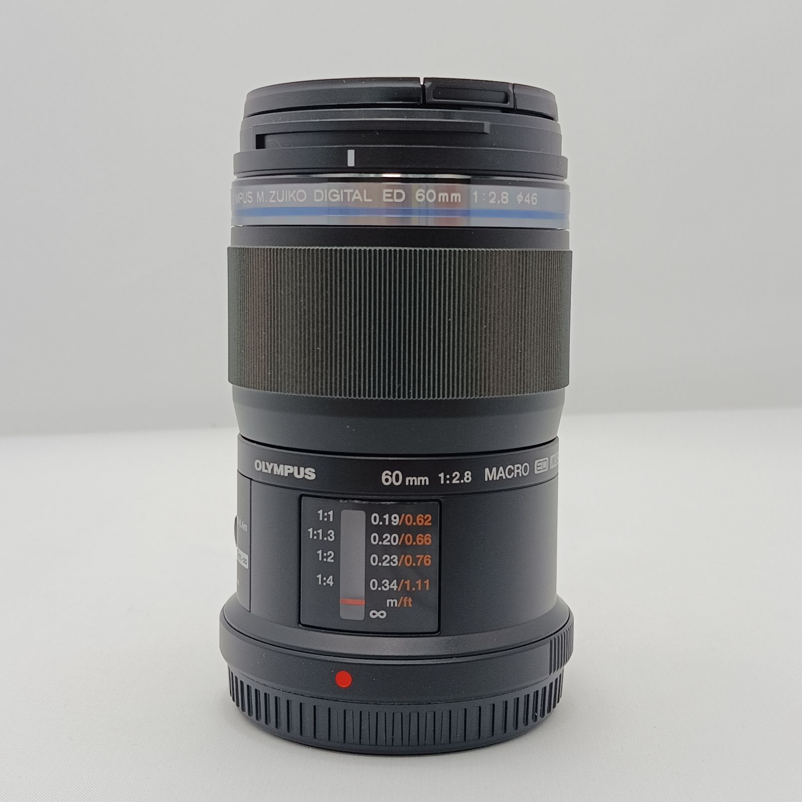 【ガラスケース内展示商品】 オリンパス　OLYMPUS カメラレンズ ED 60mm F2.8 Macro M.ZUIKO DIGITAL［ マイクロフォーサーズ / 単焦点レンズ ］ M.ZUIKO DIGITAL ED 60mm F2.8 Macro
