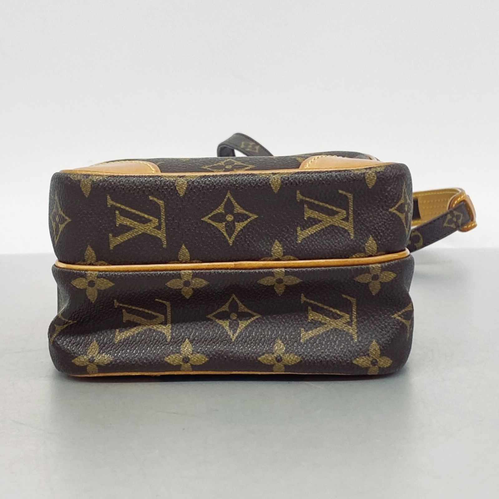 ルイ・ヴィトン(Louis Vuitton) ルイ・ヴィトン ショルダーバッグ モノグラム アマゾン M45236 ブラウンレディース