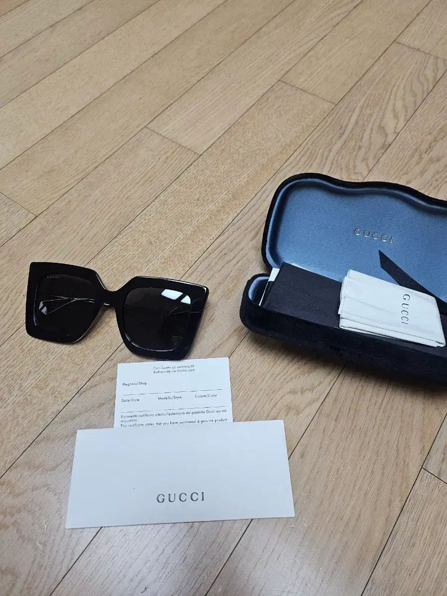 グッチ ブラック サングラス フルセット