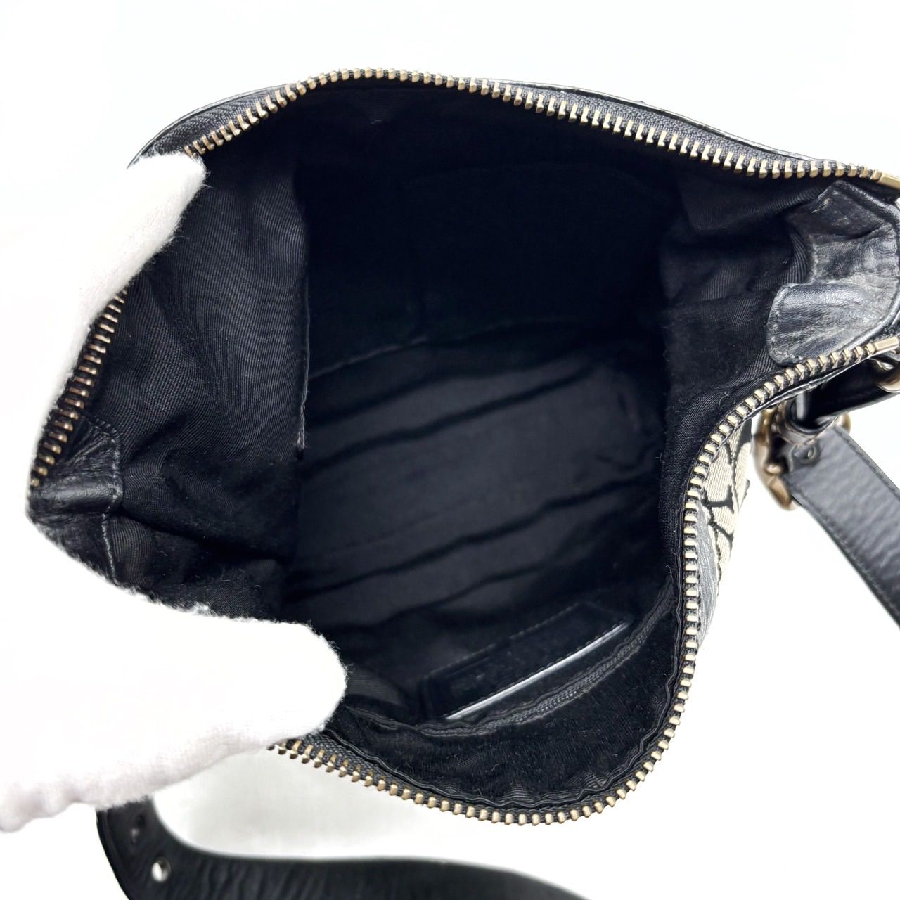 【良品】COACH gray signature canvas black leather shoulder bag unisex コーチ ショルダーバッグ