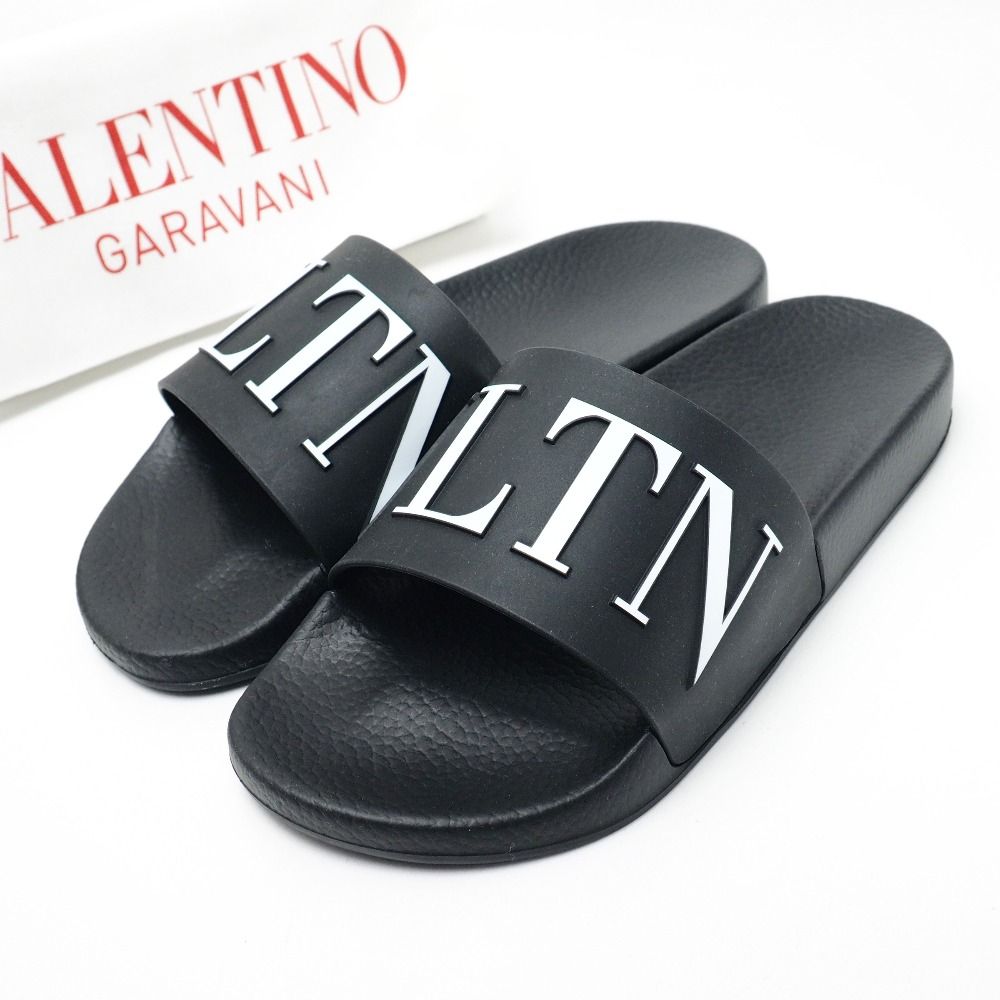 ■美品■Valentino ヴァレンチノ サンダル サイズ40 スライドサンダル シャワーサンダル ブランド古着【中古】20260417/RA8345 □美品□Valentino ヴァレンチノ サンダル サイズ40 スライドサンダル