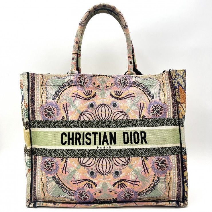 Christian Dior（クリスチャンディオール）ブックトート トートバッグ ハンドバッグ 刺繍 マルチカラー ピンク系 イタリア製 レディース【中古】
