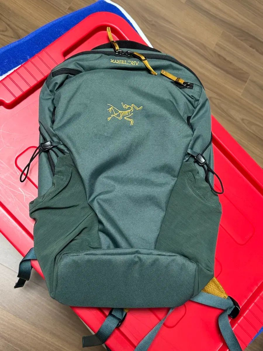 ARC'TERYX アークテリクス マンティス 16 新品
