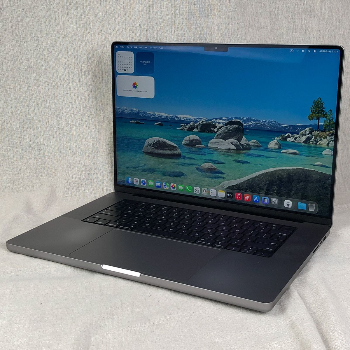 【本体のみ】Apple MacBook Pro (16インチ 2021) 【M1 Pro（CPUコア10/GPUコア16）・メモリ16GB・SSD512GB】A2485 EMC3651/mb-260916（461719）