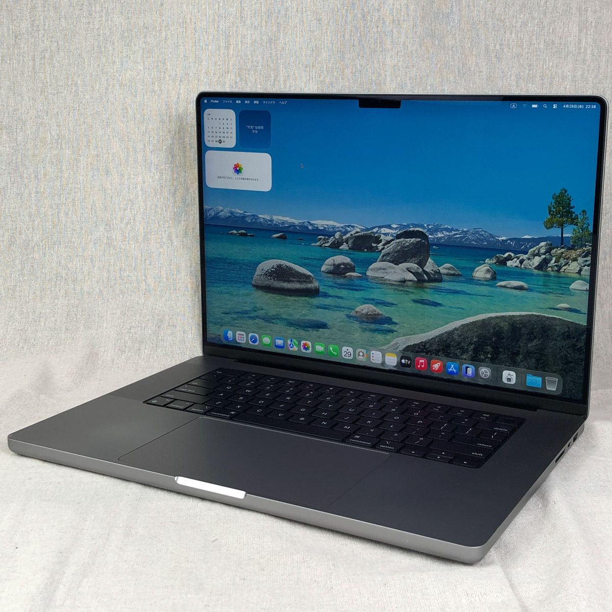 【本体のみ】Apple MacBook Pro (16インチ 2021) 【M1 Pro(CPUコア10/GPUコア16)・メモリ16GB・SSD512GB】A2485 EMC3651/mb-260917(461722)