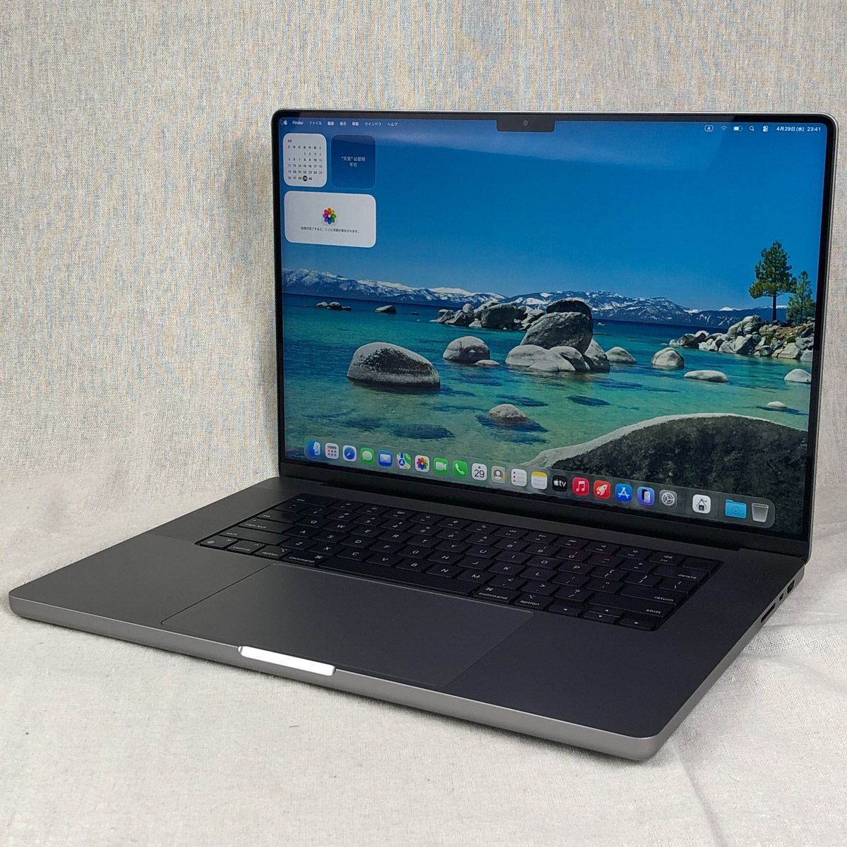 【本体のみ】Apple MacBook Pro (16インチ 2021) 【M1 Pro（CPUコア10/GPUコア16）・メモリ16GB・SSD512GB】A2485 EMC3651/mb-260922（461714）